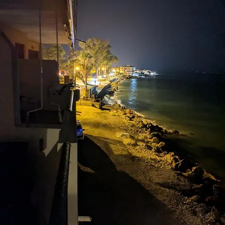 Melissi Floor 1 Seaview Apartamento *